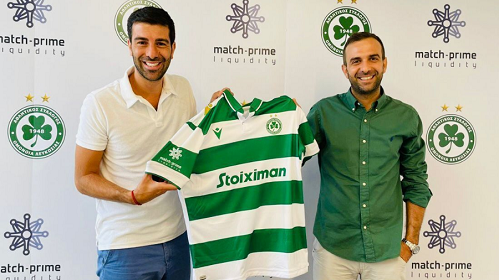Match-Prime CEO Andreas Kapsos and COO Stavros Economides presenting the logo of the official Omonoia FC sponsor on their jerseys